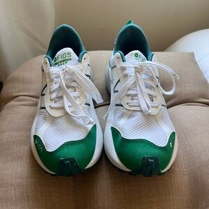 New Balance x Figs sneakers